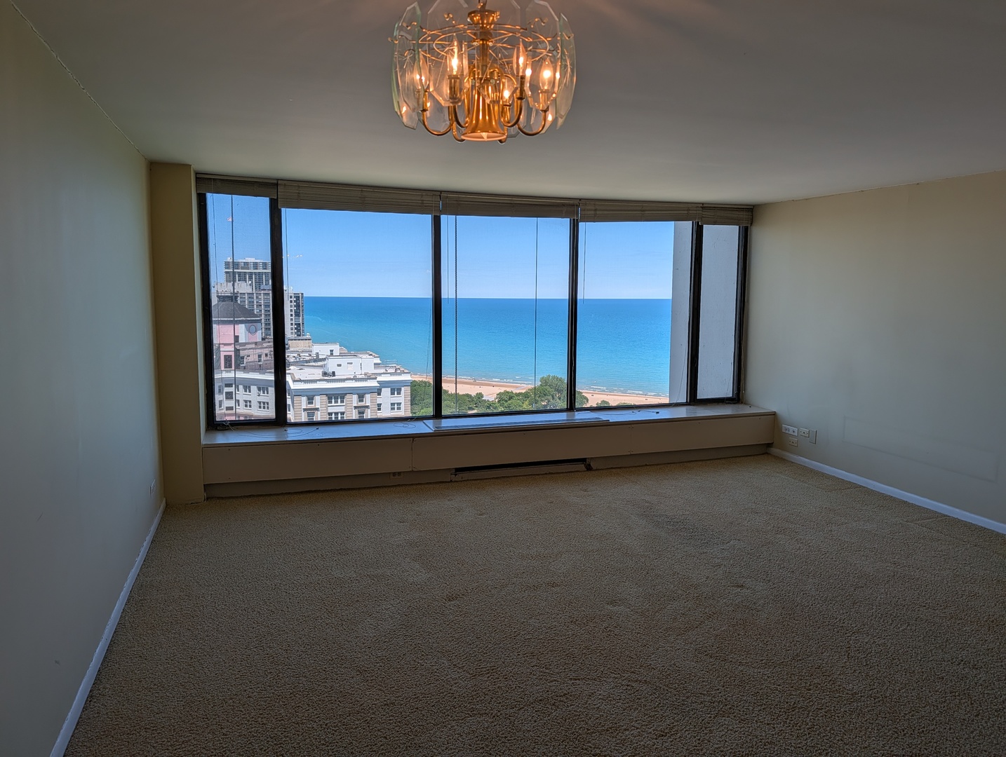 5455 North Sheridan Road, Unit 3103 Chicago, IL 60640 - Photo 6 of 27