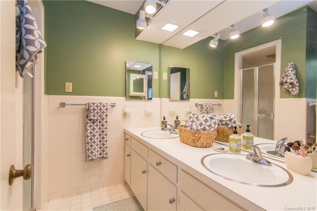 1722 Colony Road Salisbury, NC 28144 - Photo 14 of 39 Gallery Image 14
