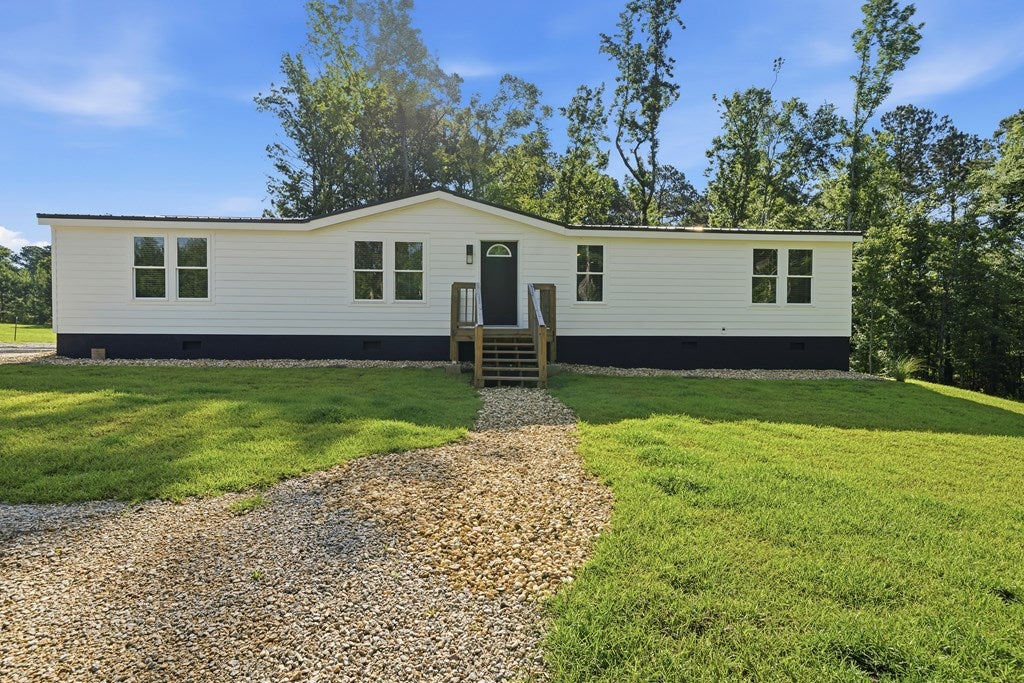 313 Scuffleboro Road Southeast Eatonton, GA 31024 - Photo 4 of 46 Gallery Image 4