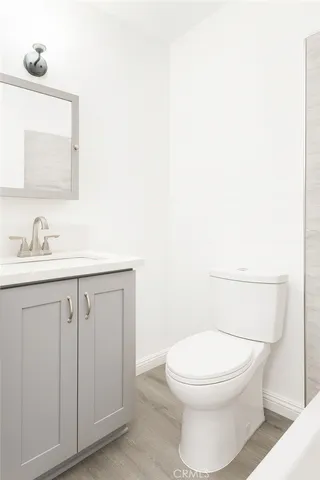 $1,199,000 | 17451 Newland Street, Huntington Beach, CA 92647