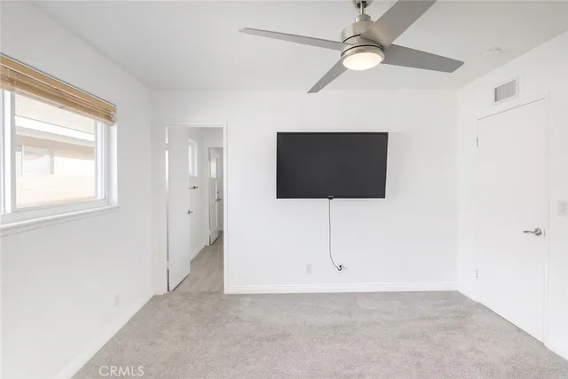 $1,199,000 | 17451 Newland Street, Huntington Beach, CA 92647