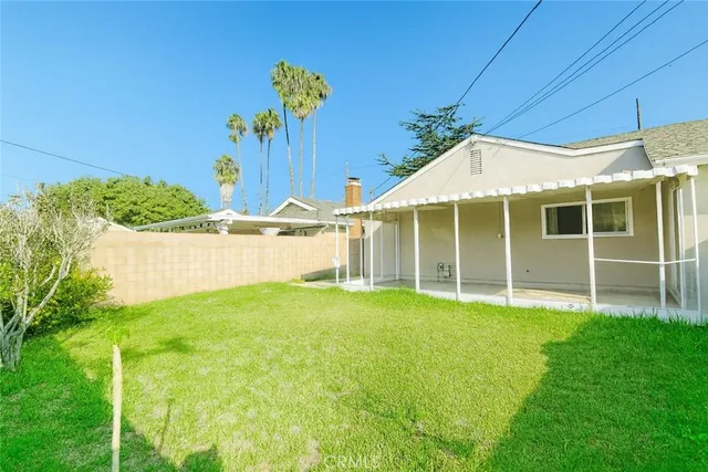 $1,179,000 | 17451 Newland Street, Huntington Beach, CA 92647