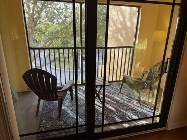 $2,500 | 2730 Anzio Court, Unit 305, Palm Beach Gardens, FL 33410