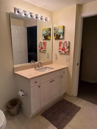 $2,500 | 2730 Anzio Court, Unit 305, Palm Beach Gardens, FL 33410