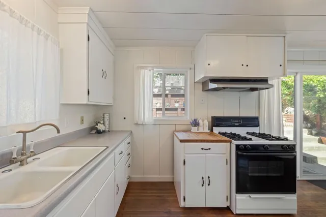 $798,000 | 129 Alvarado Street, Brisbane, CA 94005