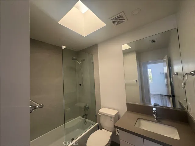 $3,950 | 308 North Chester Avenue, Pasadena, CA 91106