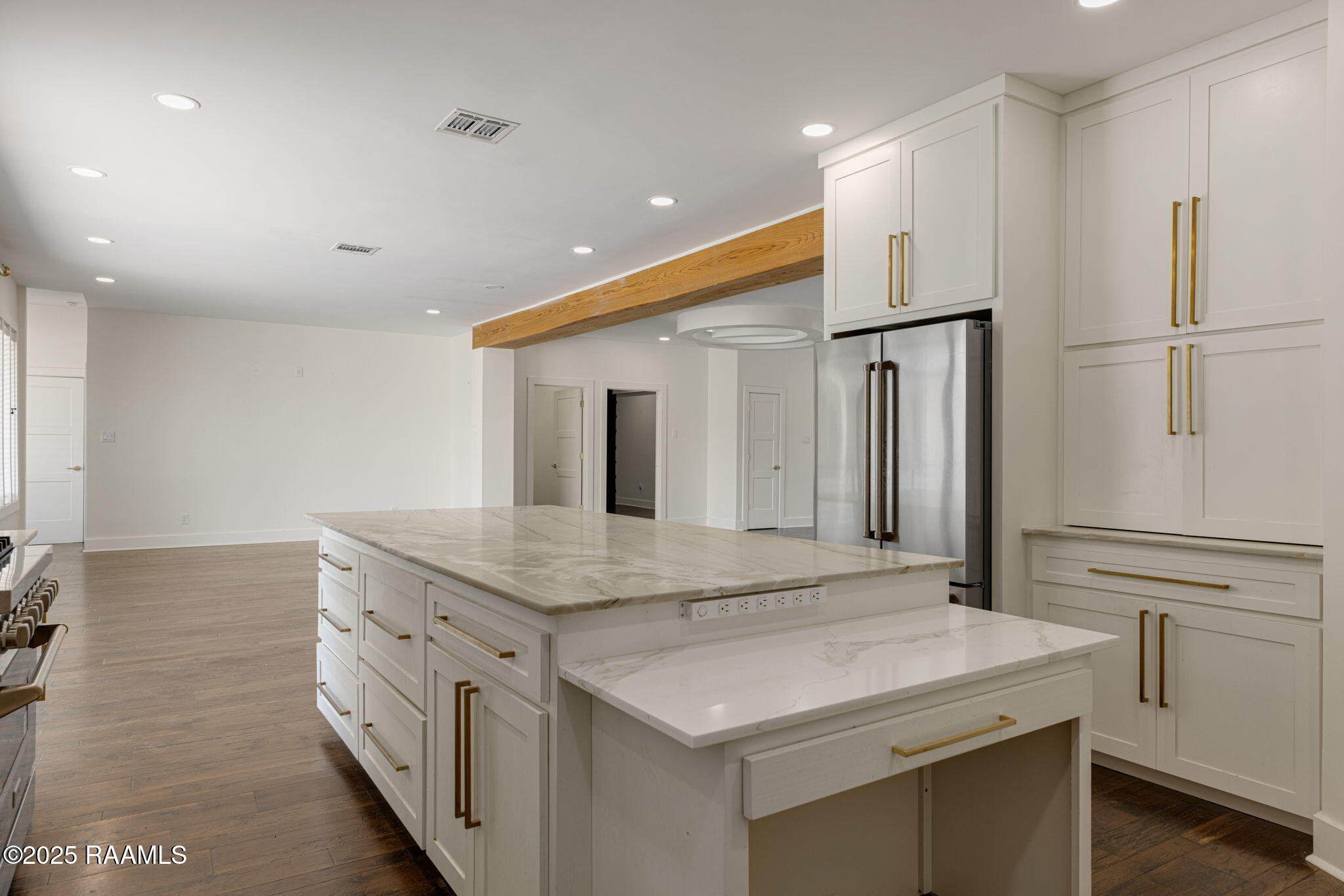 223 Beverly Drive Lafayette, LA 70503 - Photo 18 of 50 18-web-or-mls-223 Beverly Dr-18