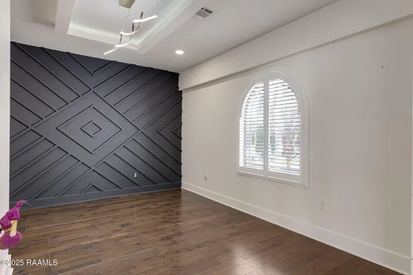 $980,000 | 223 Beverly Drive, Lafayette, LA 70503