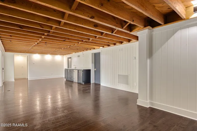 $980,000 | 223 Beverly Drive, Lafayette, LA 70503