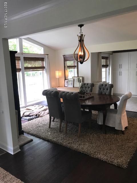 213 Bretonshire Road Wilmington, NC 28405 - Photo 4 of 26 Dining Room
