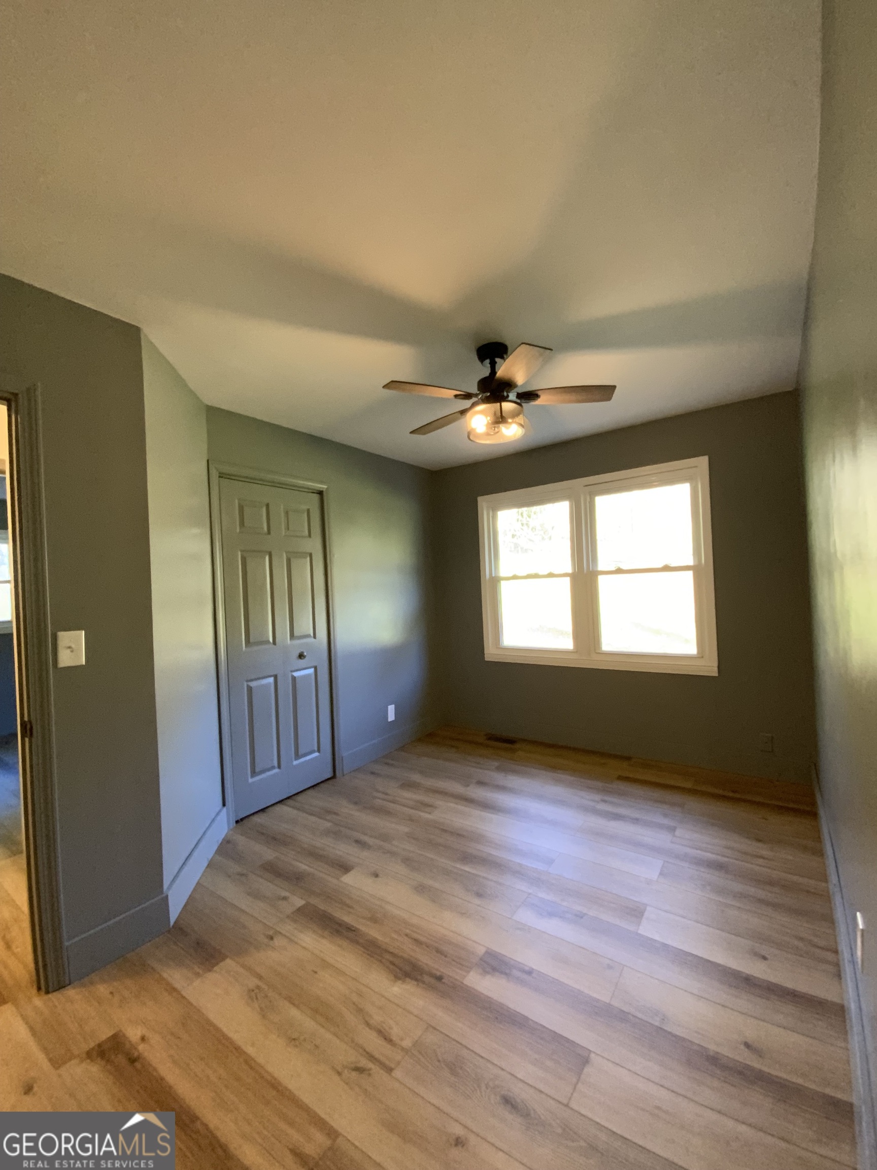 5569 Fosters Mill Road Cave Spring, GA 30124 - Photo 18 of 19 a view of an empty room and window
