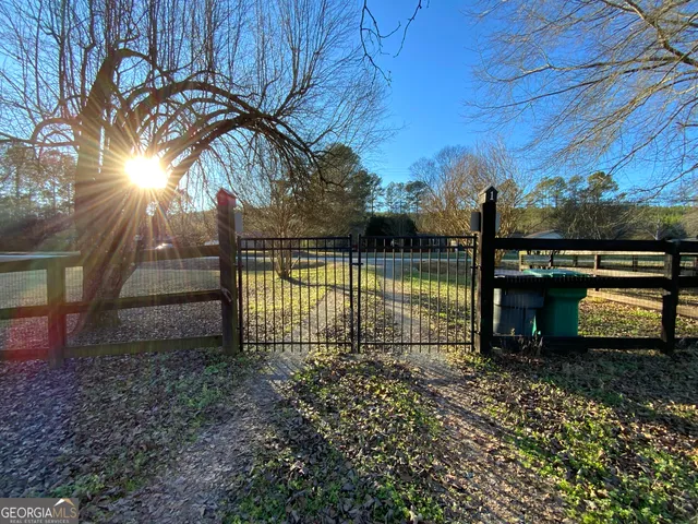 a view of outdoor space with garden