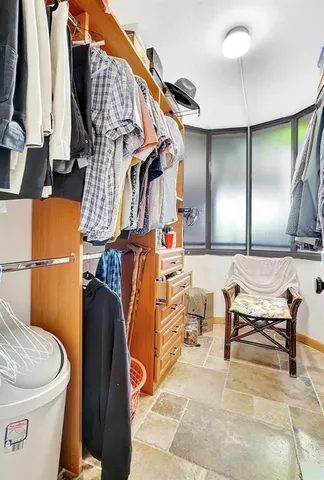 a picture of city view