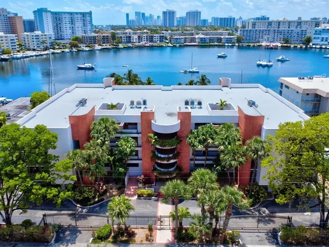 $1,150,000 | 2300 Diana Drive, Unit 203, Hallandale Beach, FL 33009