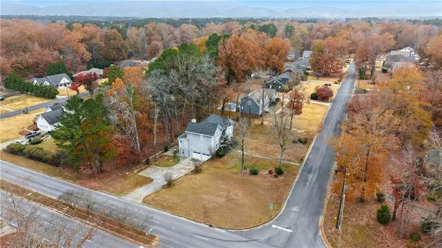 $389,999 | 224 Rolling Oaks Drive, Rome, GA 30165