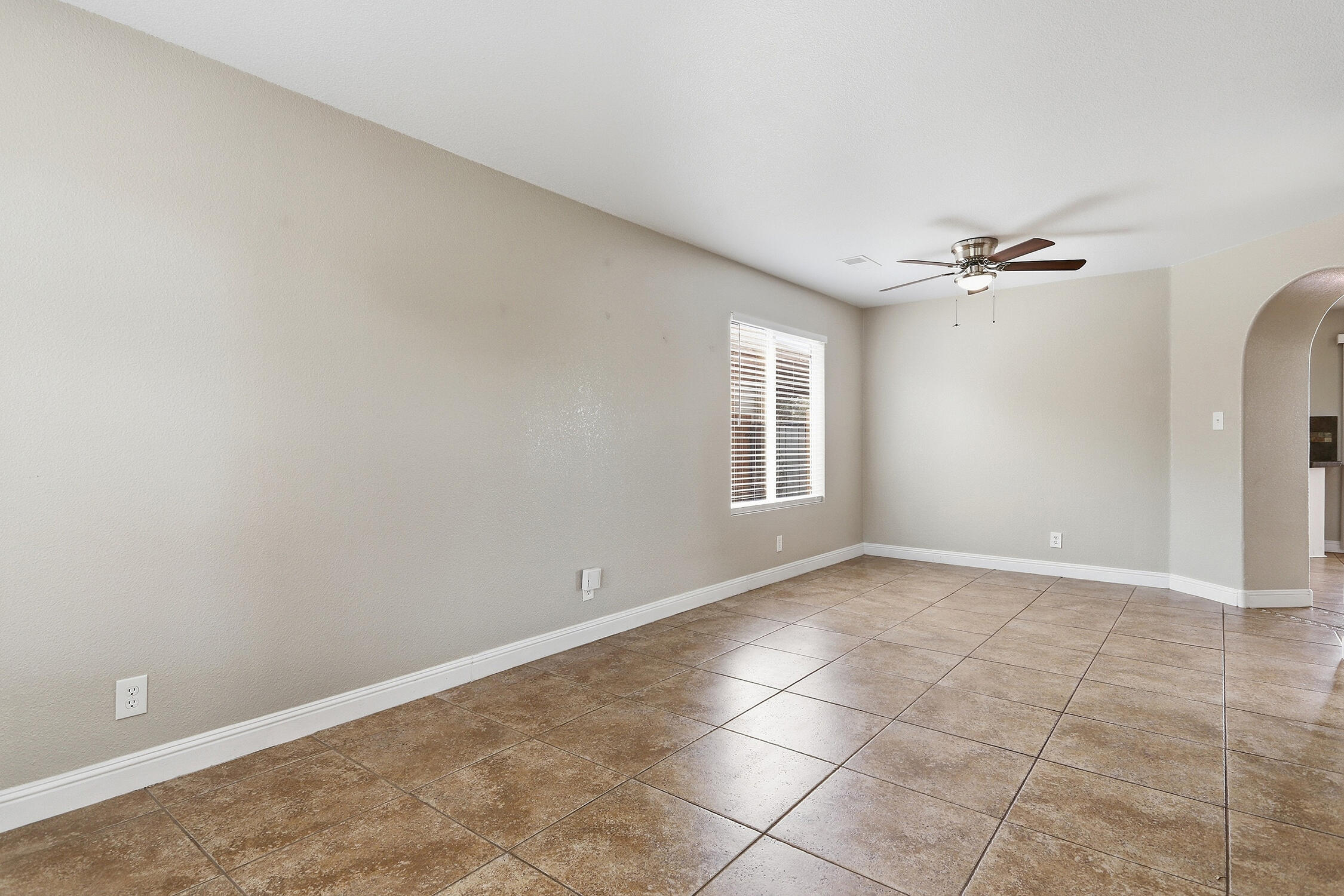 721 Valley Meadows Drive Rio Rancho, NM 87144 - Photo 4 of 34 Gallery Image 4