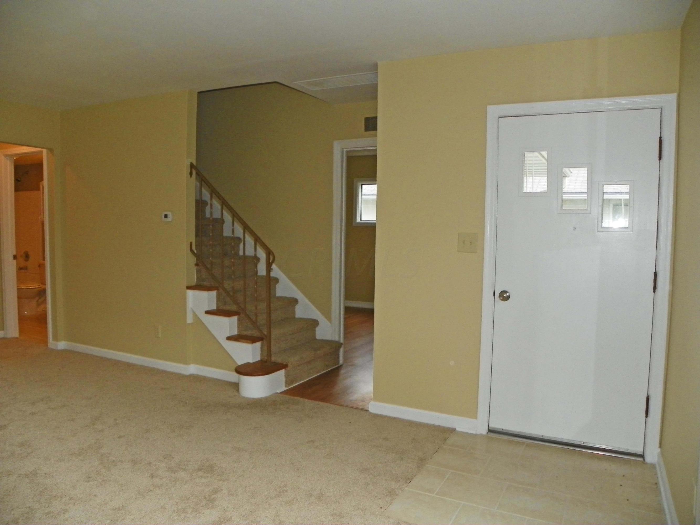 65 North Gould Road Columbus, OH 43209 - Photo 6 of 28