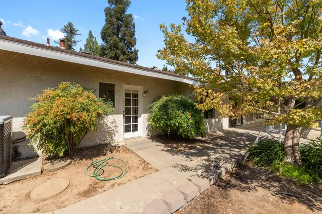 $630,000 | 2641 West Paul Avenue, Fresno, CA 93711