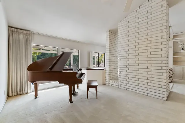 $630,000 | 2641 West Paul Avenue, Fresno, CA 93711