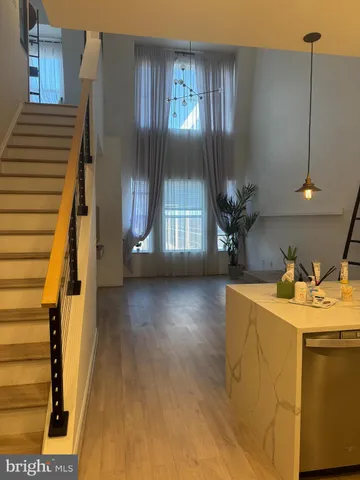 $3,200 | 2665 Prosperity Avenue, Unit 434, Fairfax, VA 22031