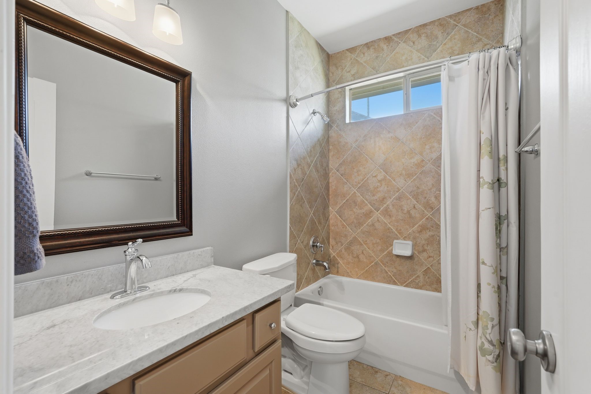 2118 Cias Trail Lane Spring, TX 77386 - Photo 29 of 46 3rd full bathroom