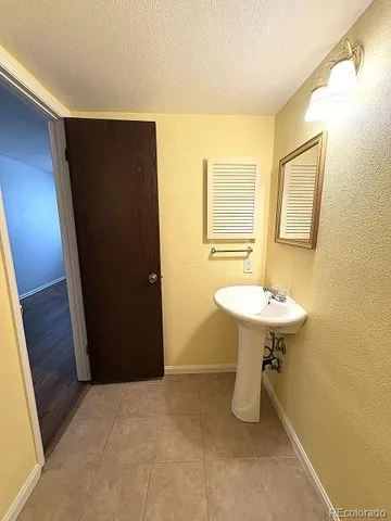 $1,295 | 14896 East 2nd Avenue, Unit 102H, Aurora, CO 80011