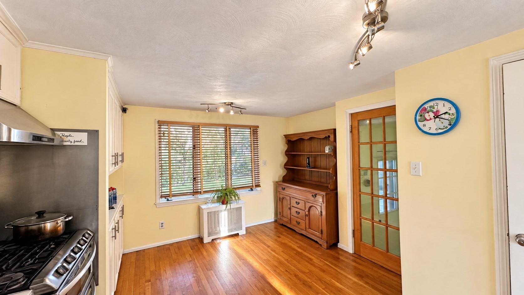 25 Wexford Street Springfield, MA 01118 - Photo 17 of 42 Gallery Image 17