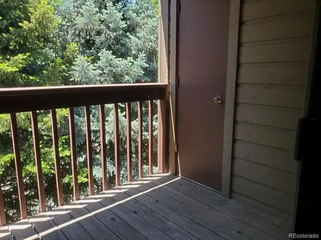 $1,695 | 226 Wright Street, Unit 303, Lakewood, CO 80228