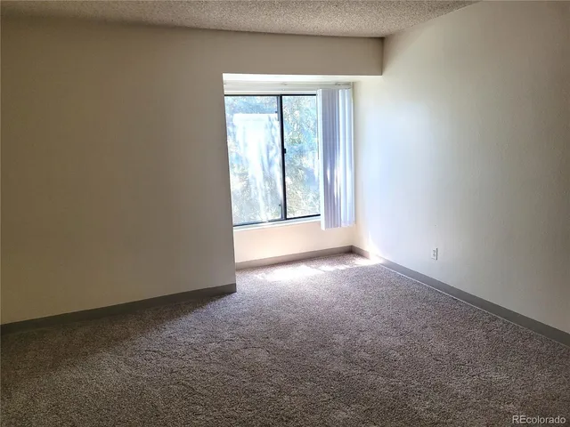 $1,695 | 226 Wright Street, Unit 303, Lakewood, CO 80228