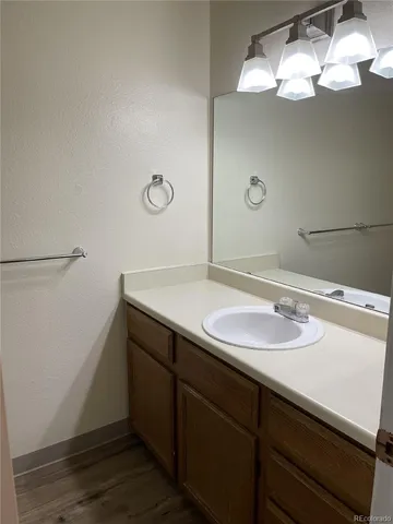 $1,695 | 226 Wright Street, Unit 303, Lakewood, CO 80228