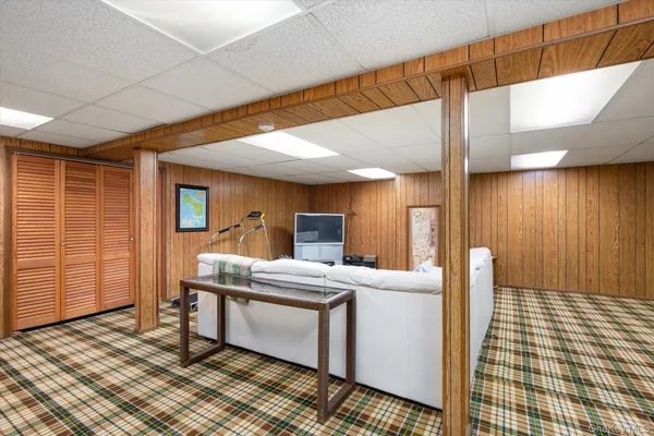 a room with a bed and a table