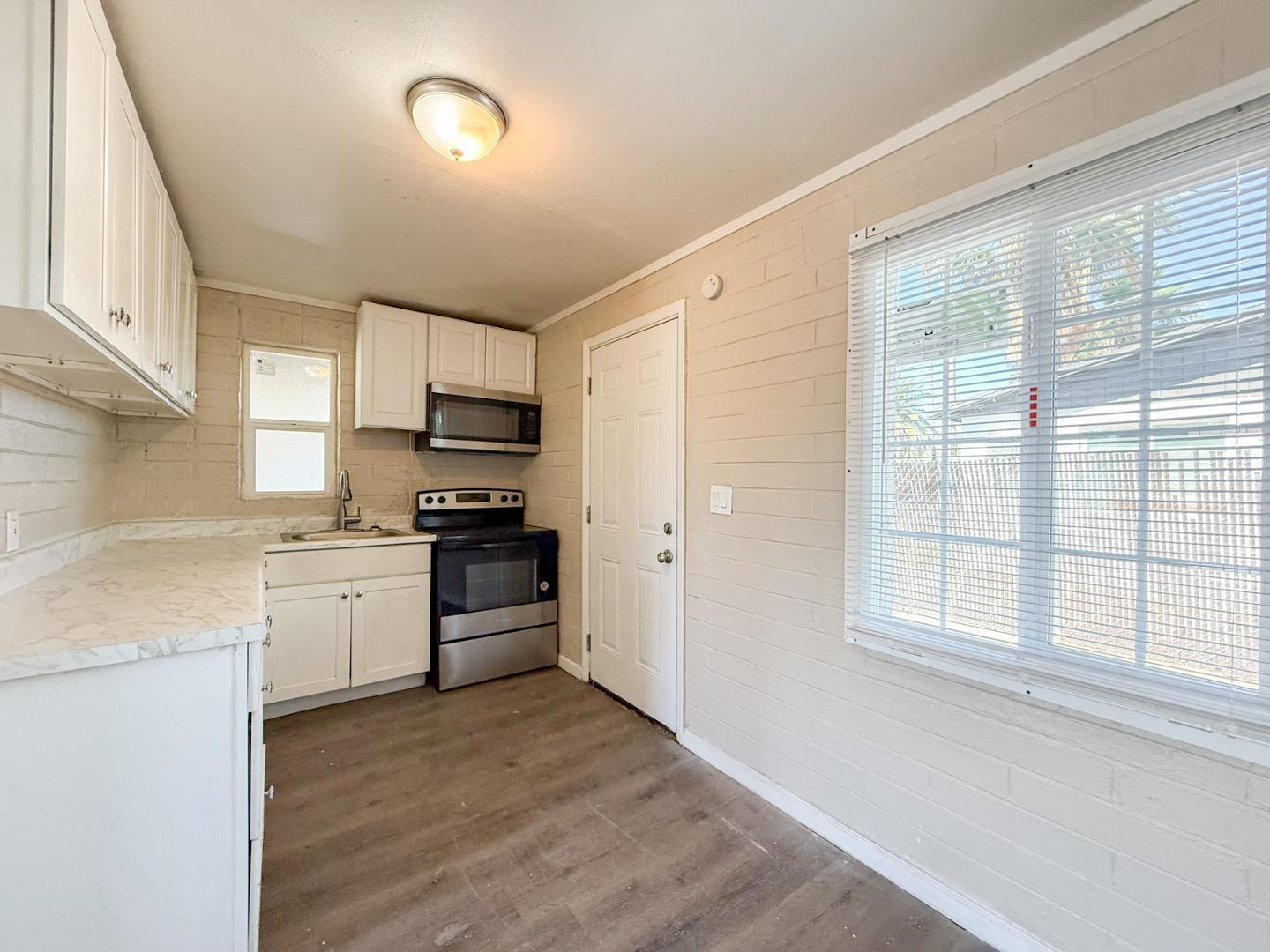 2 East Navajo Road, Unit 8 Tucson, AZ 85705 - Photo 7 of 14 Photo #7