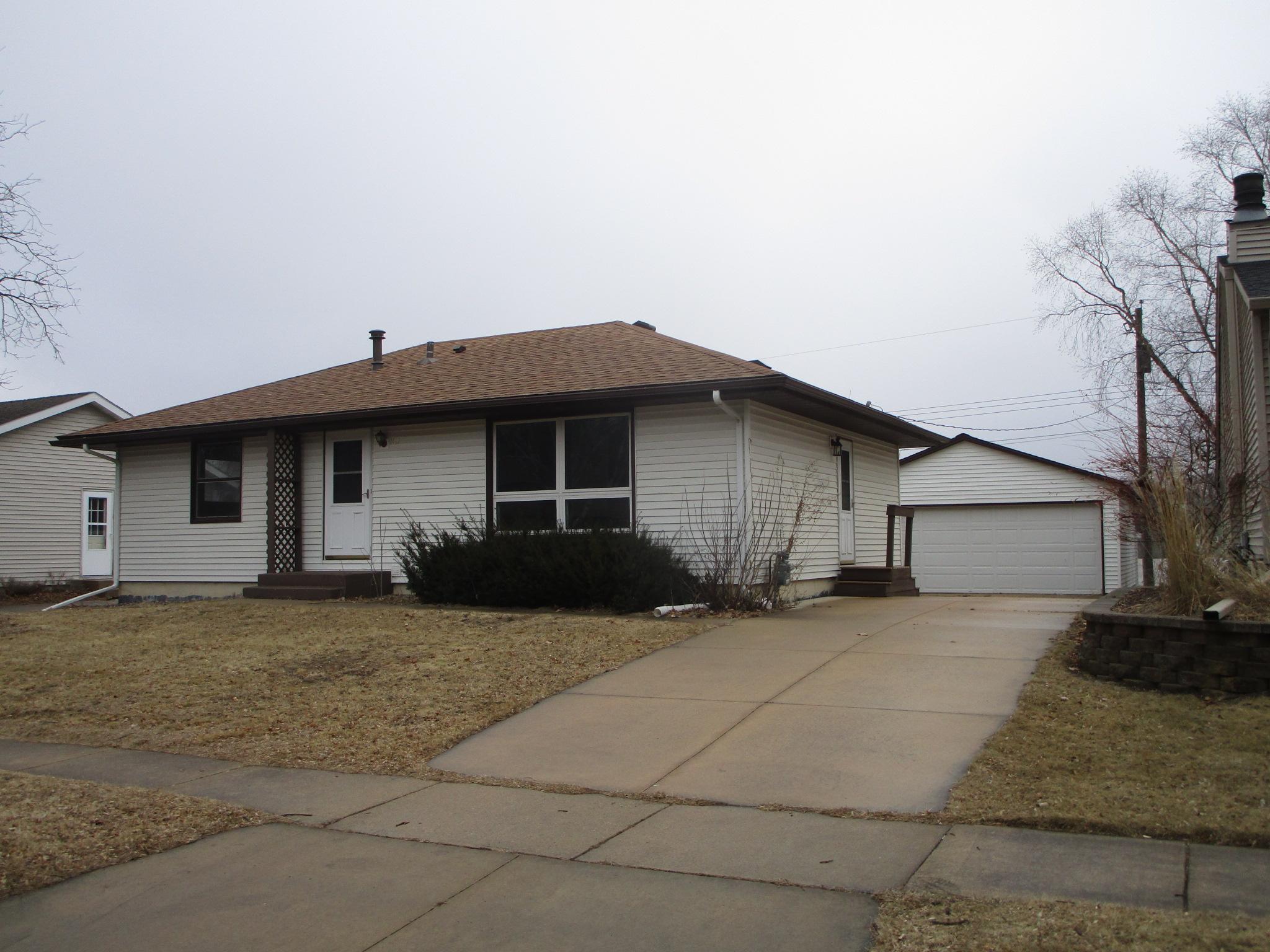 1426 5th Avenue Southwest Rochester, MN 55902 - Photo 1 of 1
