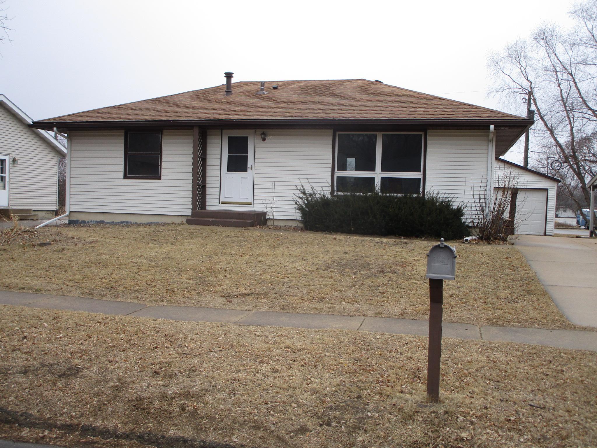1426 5th Avenue Southwest Rochester, MN 55902 - Photo 21 of 22 Gallery Image 21