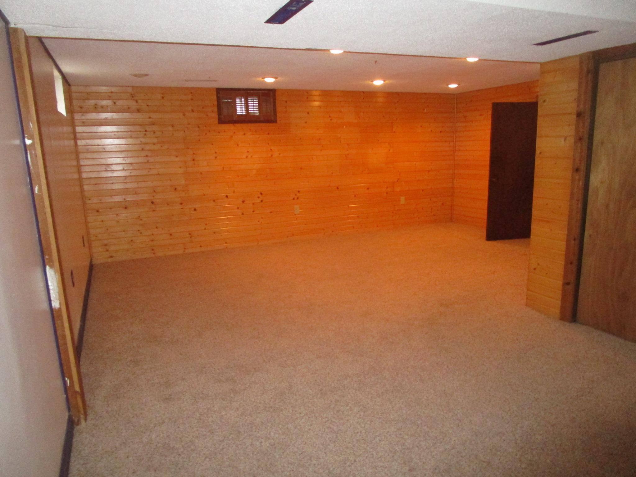 1426 5th Avenue Southwest Rochester, MN 55902 - Photo 9 of 22 Gallery Image 9