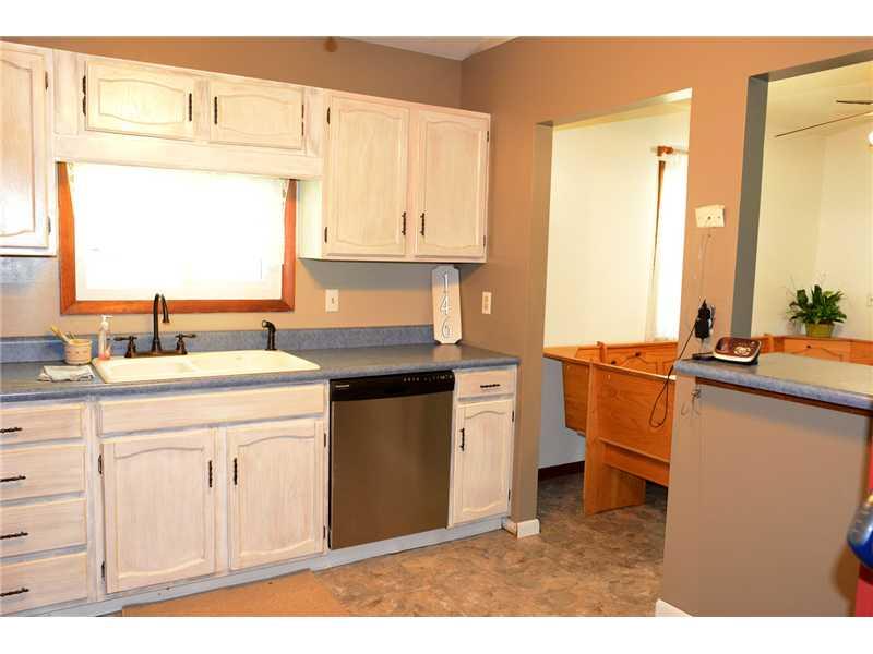 146 Creek Road Dayton, PA 16222 - Photo 11 of 17 Kitchen.