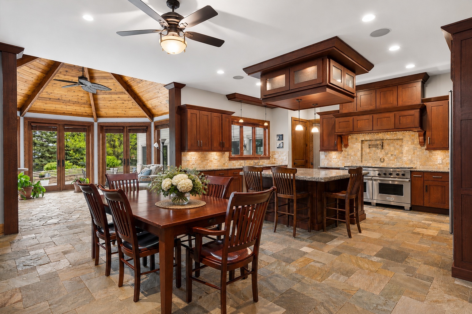 805 North Arlington Heights Road Itasca, IL 60143 - Photo 12 of 46 Gallery Image 12