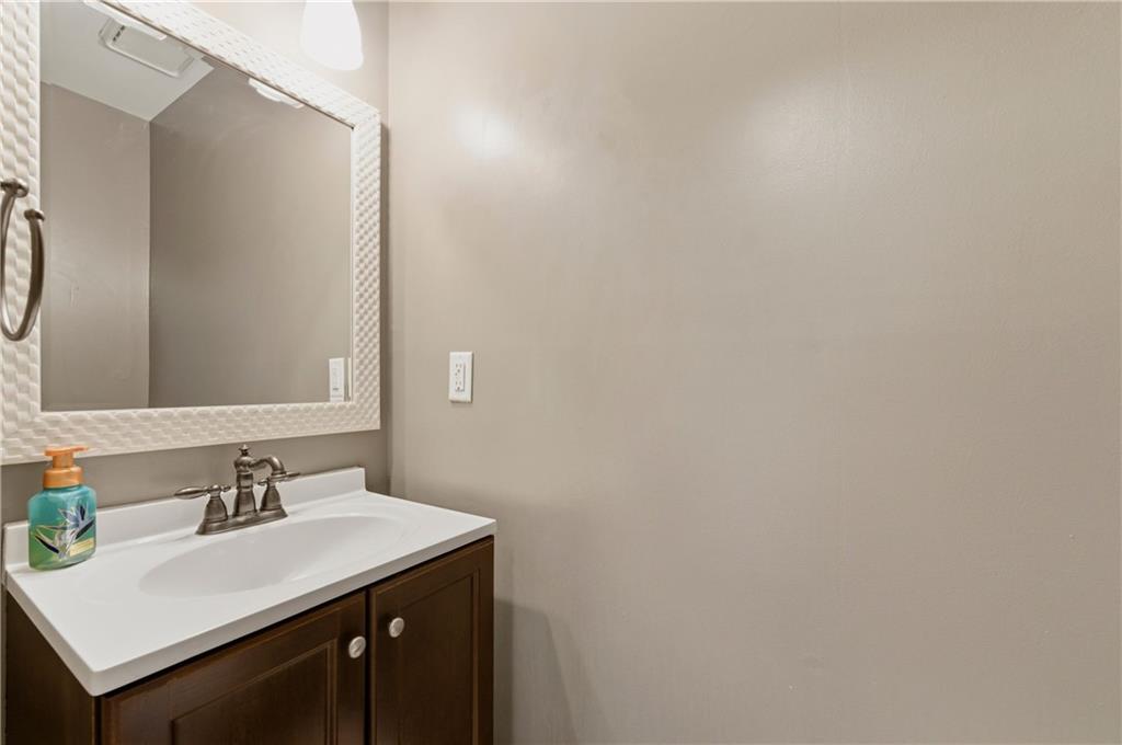 222 Forkner Drive, Unit 19 Decatur, GA 30030 - Photo 13 of 29