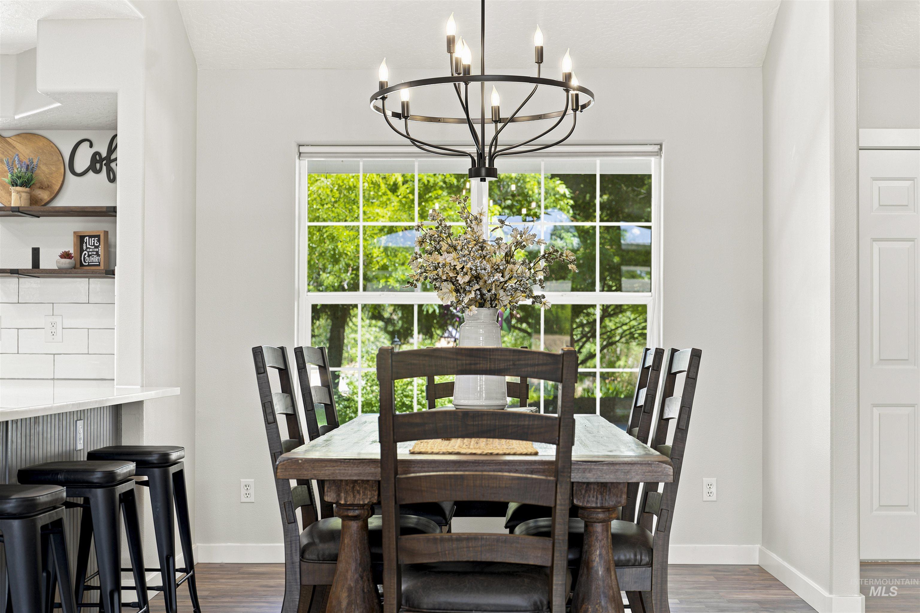 24864 Coventry Drive Caldwell, ID 83607 - Photo 11 of 49 Dining area