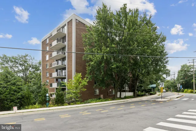$3,000 | 1515 South Arlington Ridge Road, Unit 603, Arlington, VA 22202