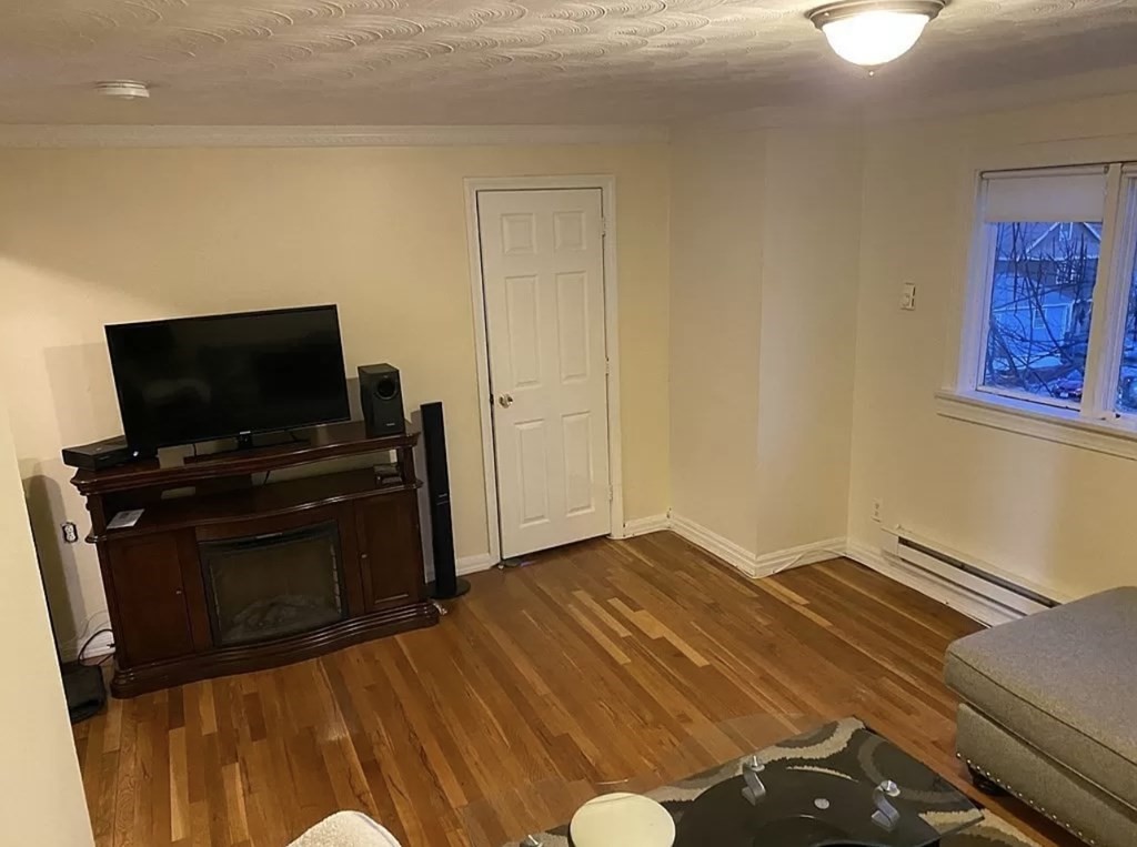 528 Ferry Street Everett, MA 02149 - Photo 10 of 15