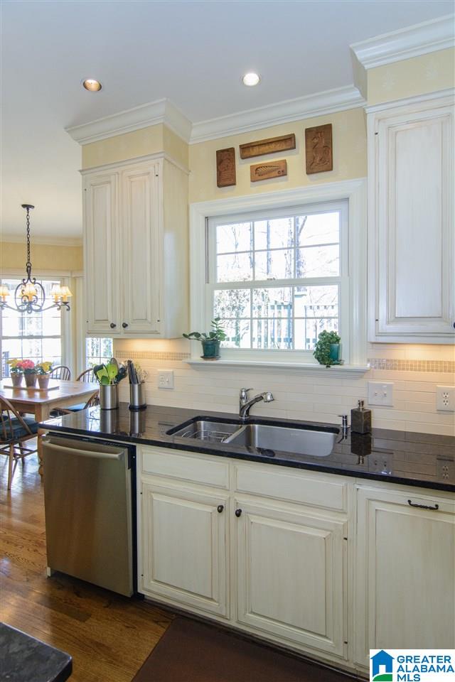 2209 Country Ridge Way Vestavia Hills, AL 35243 - Photo 21 of 50