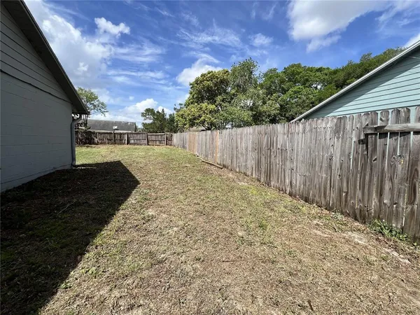 $1,700 | 9767 Piney Point Circle, Orlando, FL 32825