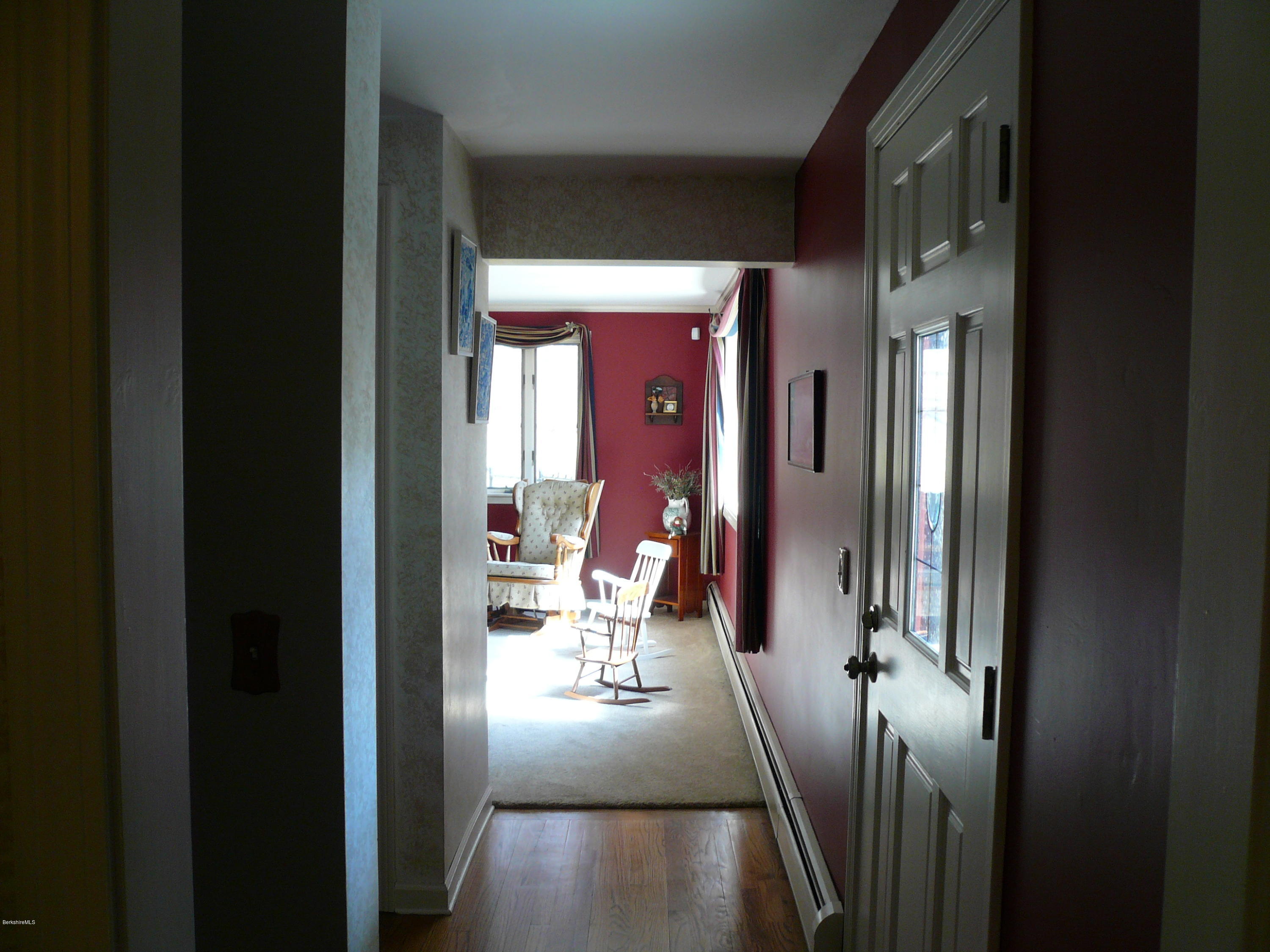 155 Valentine Road Pittsfield, MA 01201 - Photo 15 of 50 hallway