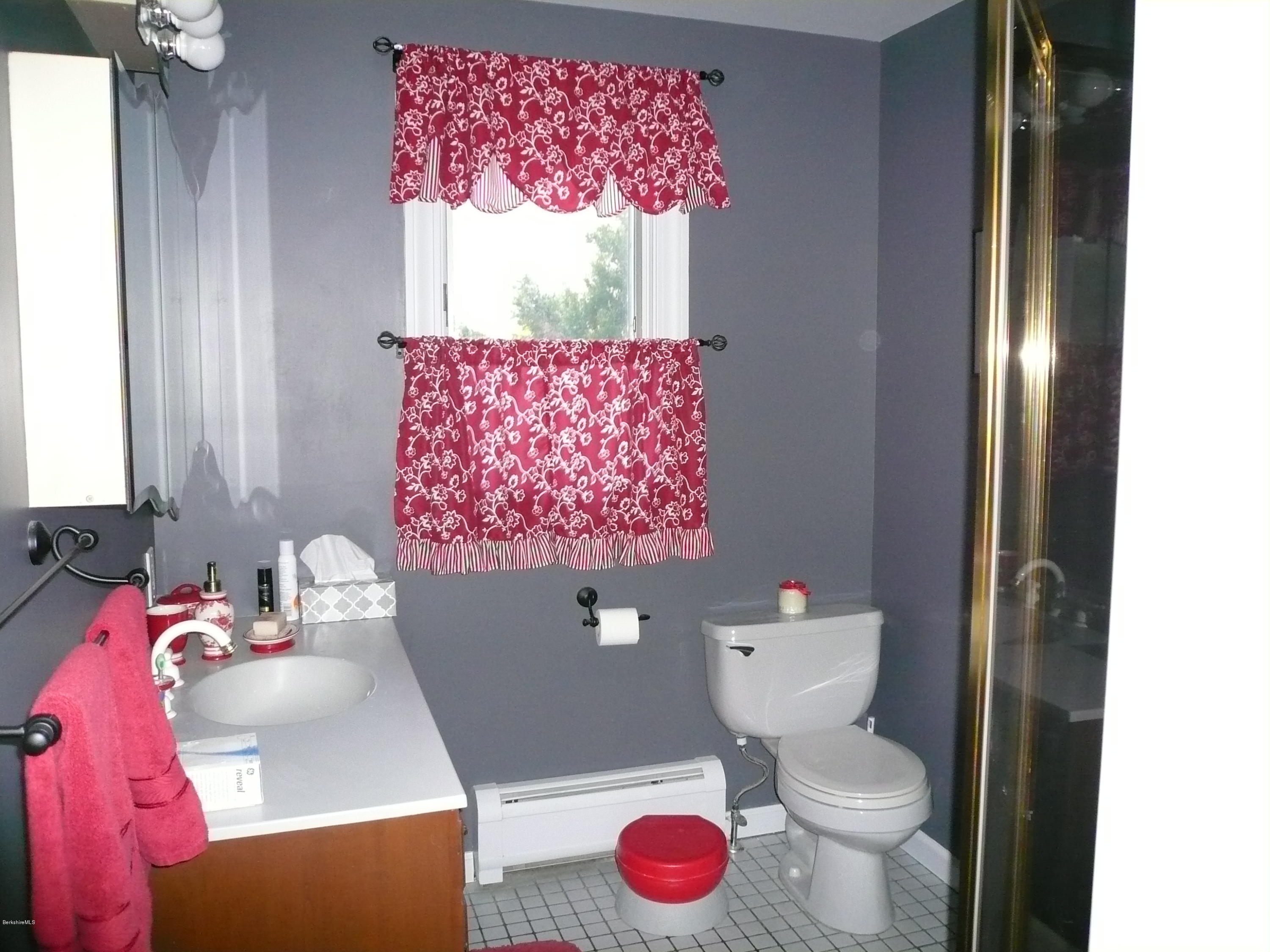 155 Valentine Road Pittsfield, MA 01201 - Photo 24 of 50 1st floor 3/4 bath