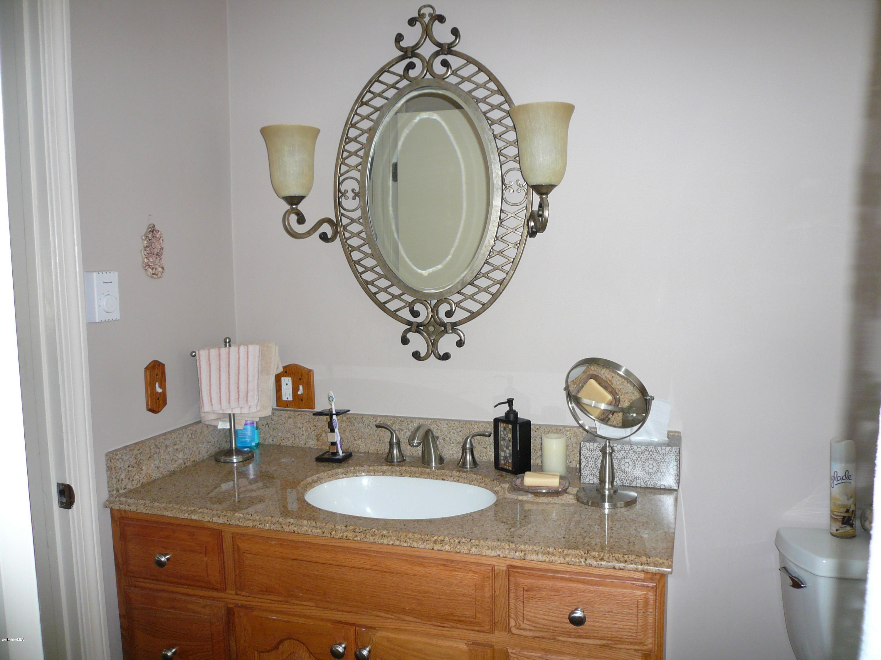 155 Valentine Road Pittsfield, MA 01201 - Photo 38 of 50 P1030579