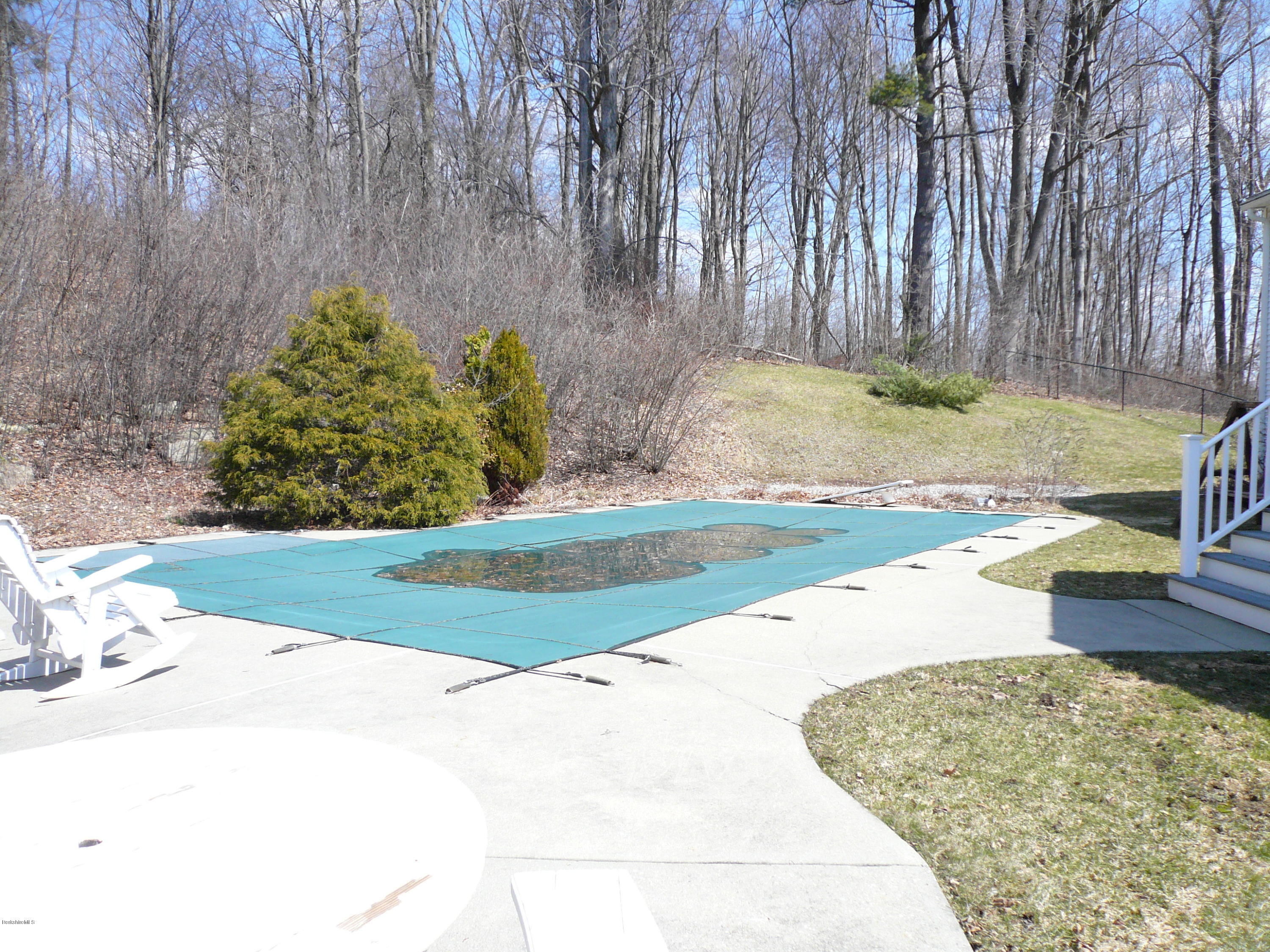 155 Valentine Road Pittsfield, MA 01201 - Photo 46 of 50 P1030605