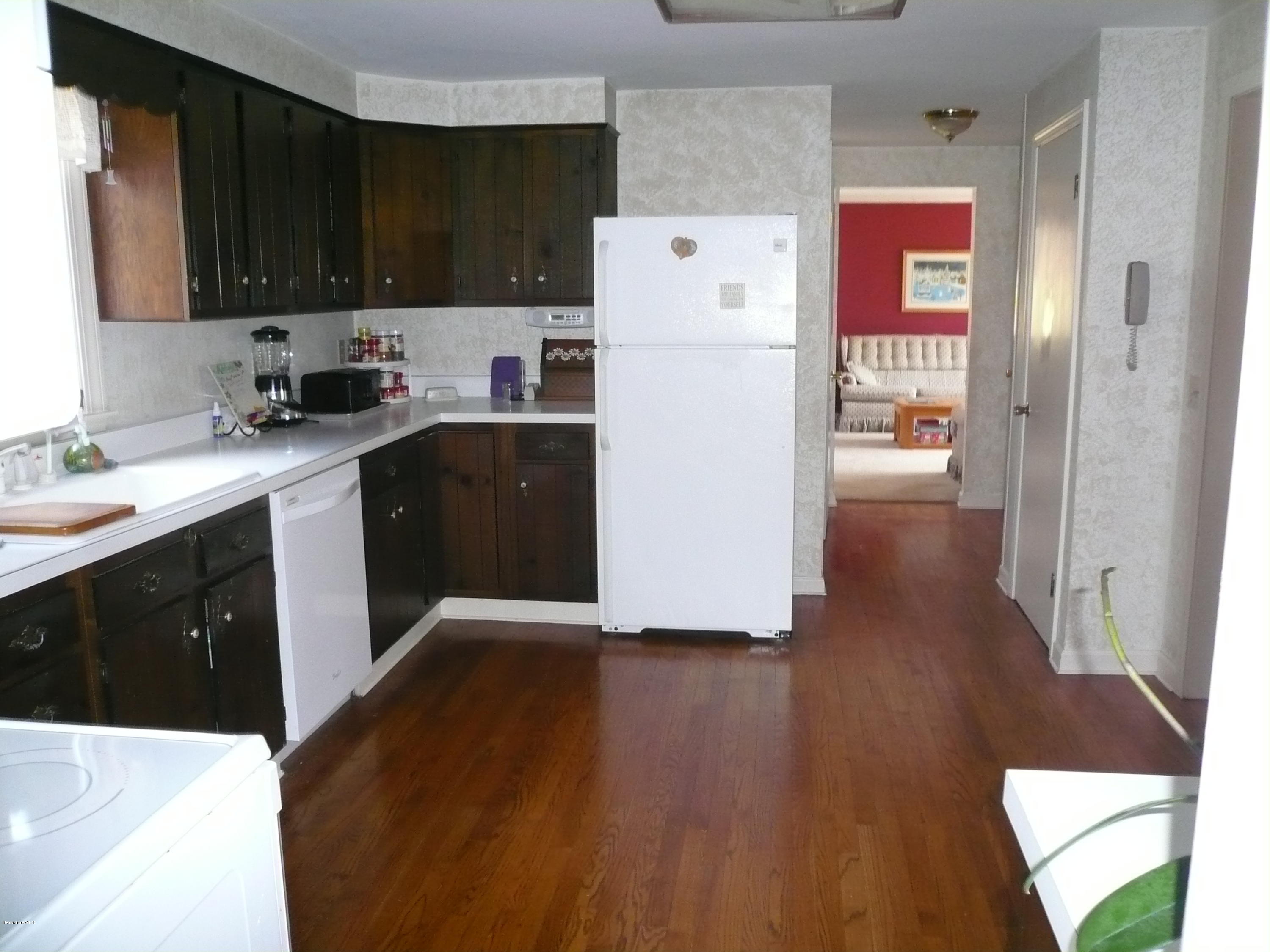 155 Valentine Road Pittsfield, MA 01201 - Photo 9 of 50 kitchen