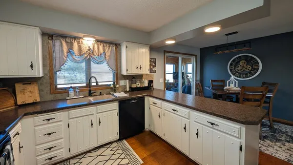 $409,000 | 3030 60th Avenue Northwest, Montevideo, MN 56265