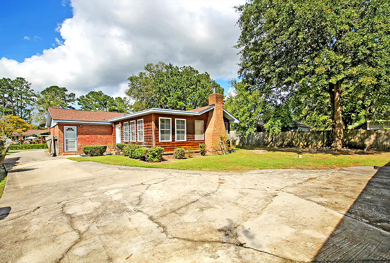 107 Rosa Street Summerville, SC 29483 - Photo 5 of 30 IMG_0226-copy